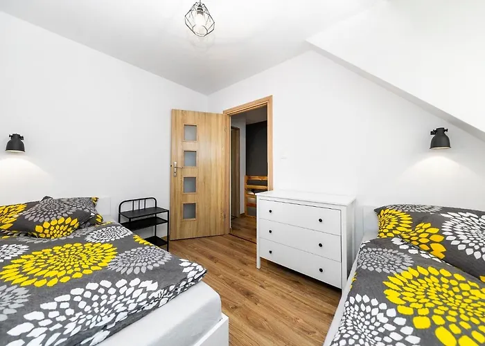 Na Nadmorskiej Ustronie Morskie